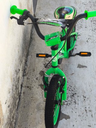 Bicicleta BMX Infantil Verde