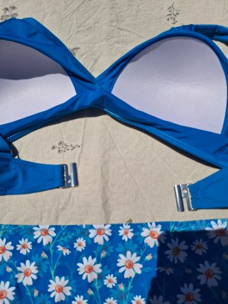 Bikini Rae Curvy: Top 3XL + Braguita Flores 4XL