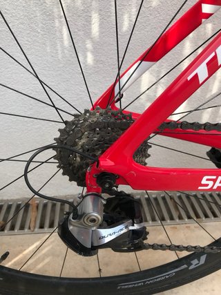 Trek Madone - Bicicleta de carretera roja