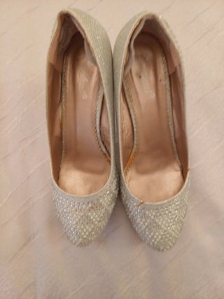 Zapatos de fiesta plateados talla 39