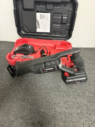 Sierra de sable Parkside 20V