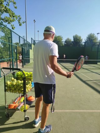 Clases de tenis y pádel todos los niveles