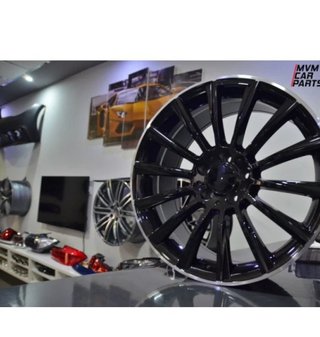 Juego de 4 Llantas 18 Radial Full Black MB53