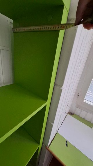 Estantería verde 8 cubos
