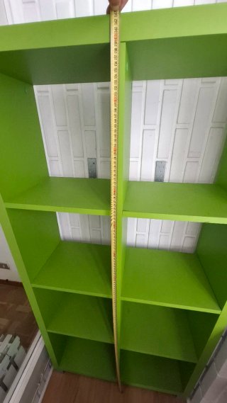 Estantería verde 8 cubos