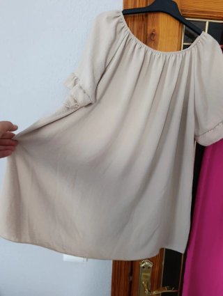 Conjunto Túnica Beige y Pantalón Rosa