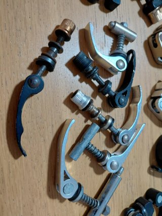 Fijadores tija sillín bicicleta (varios)