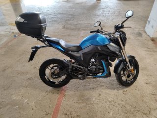 Moto Zontes 125cc Naked Azul
