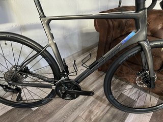 BERRIA BELADOR CARBON 105 G5701