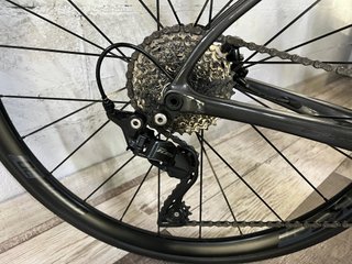 BERRIA BELADOR CARBON 105 G5701