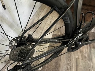 BERRIA BELADOR CARBON 105 G5701