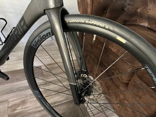 BERRIA BELADOR CARBON 105 G5701