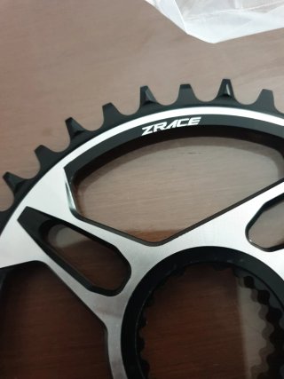 Plato Bici ZRACE 36T Negro/Plata