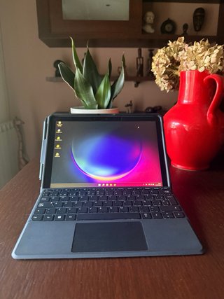Microsoft Surface Go 4 (8GB/64GB) PACCHETTO COMPLETO