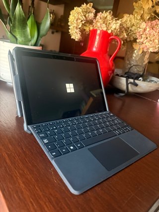 Microsoft Surface Go 4 (8GB/64GB) PACCHETTO COMPLETO