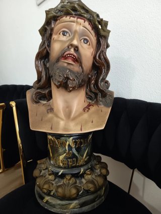 Busto Cristo con corona de espinas