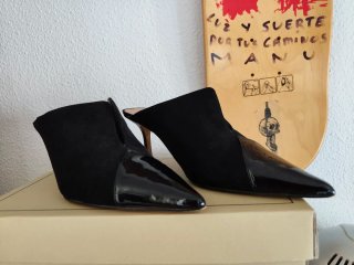 Zapatos de tacón negros Zara
