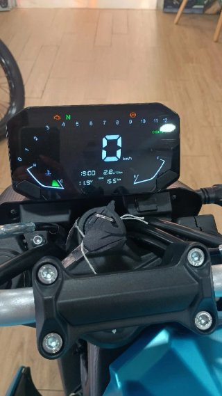 VOGE 125 R