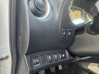 Nissan Navara 2019 wahtssap 614477015