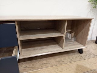 Mueble Bajo TV  – Estilo Escandinavo