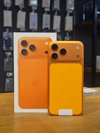IPHONE 17 PRO MAX 256GB NARANJA 100% BAT - 25 CICL