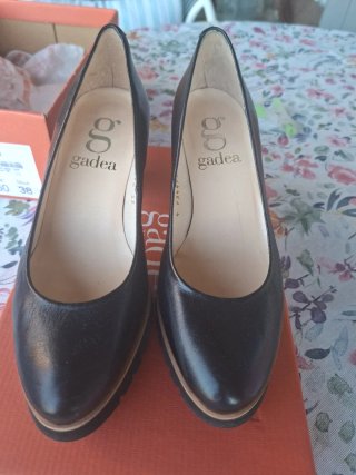 Zapatos de salón negros tacón plataforma