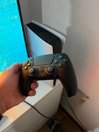 Playstation 5 Slim 1TB con 2 mandos