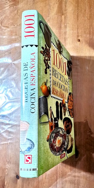 Libro de cocina. 1001 Recetas.