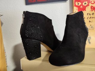 Botines Zara Negros Tachuelas Tacón