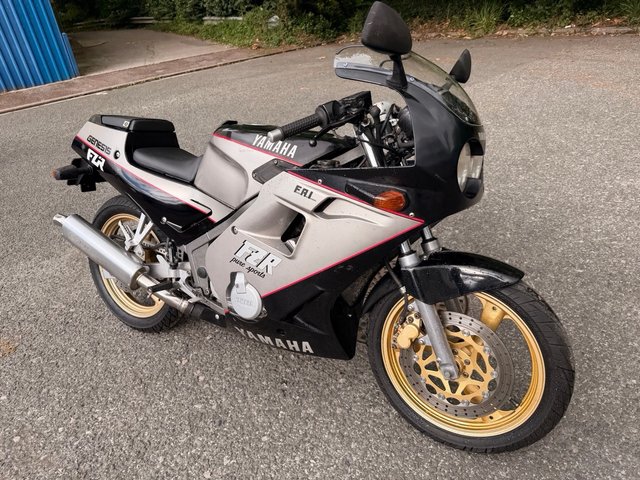 Yamaha FZR 250 Genesis 2KR Sportbike