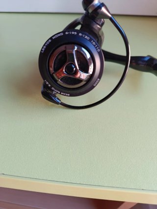Carrete de pesca 13