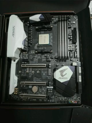 Placa base X370 + AMD Ryzen 1600x