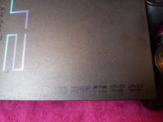Playstation 2 con 2 mandos originales
