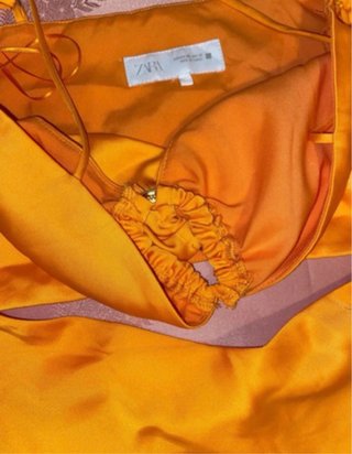 Vestido Zara Naranja Cut-out