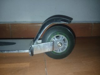 Patinete infantil plateado
