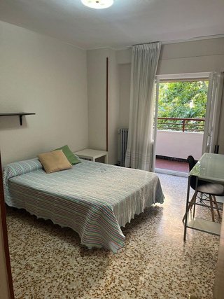 Piso en alquiler en Delicias en Zaragoza