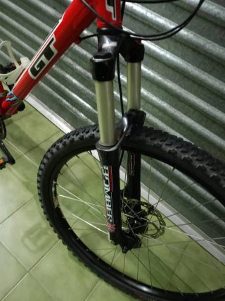 Bicicleta GT Outpost Talla S Roja