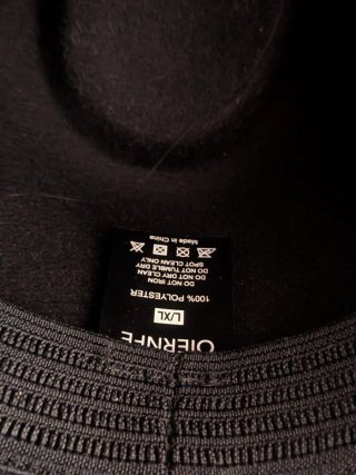 Sombrero vaquero negro con adornos