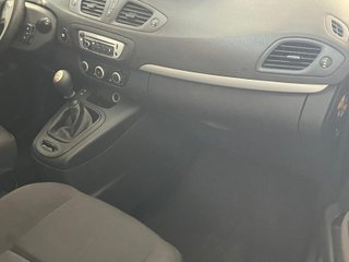 Renault Scenic 2012