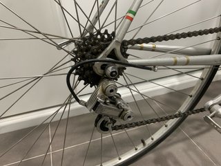 Bicicleta de carreras Romani