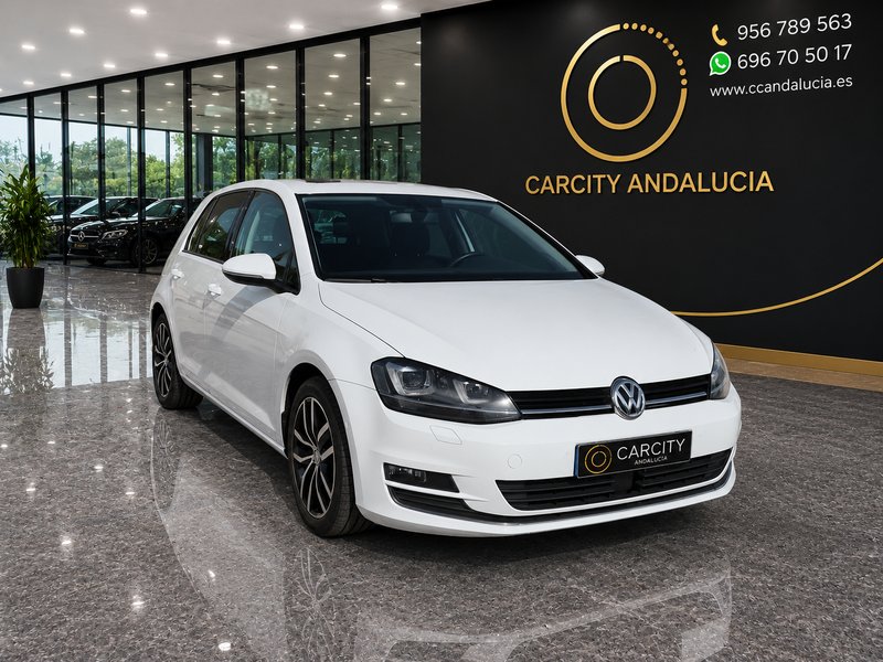 Volkswagen Golf VII Variant 2.0 TDI CR BMT Sport 2014