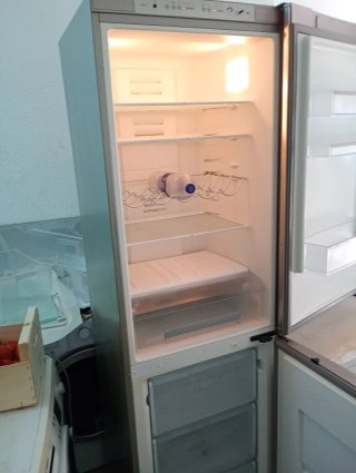 Nevera Bosch 2 metros