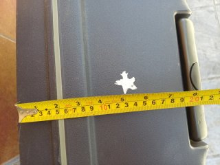 Maleta rígida con ruedas gris