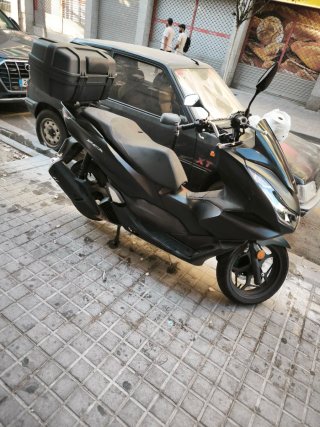 Honda PCX 125 2022 Negra