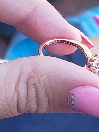Anillo Corazón Rosa pandora Talla  en las fotos