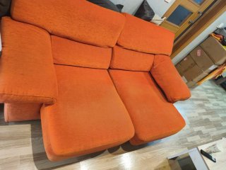 Sofá naranja 2 plazas
