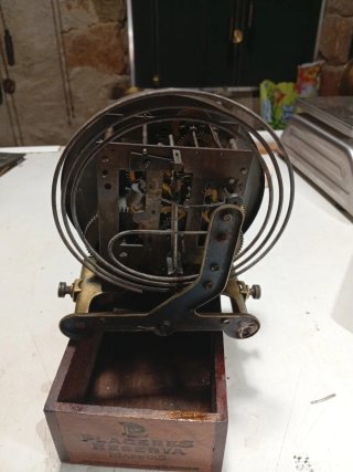 MAQUINA RELOJ ANTIGUA ALFONSIN
