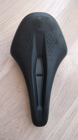 Sillín Fizik Terra Argo X5 150mm gravel