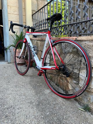 Bicicleta de carretera MMR miracle