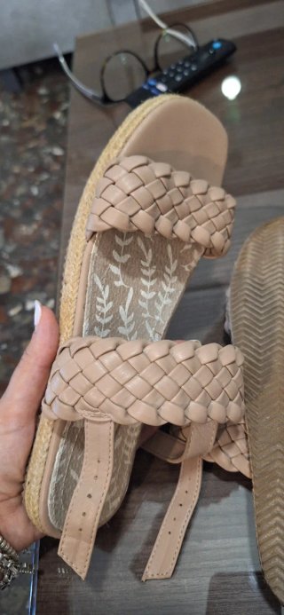 Sandalias Mustang Beige